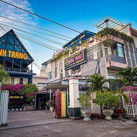 Minh Trang Motel Chau Doc Exterior photo