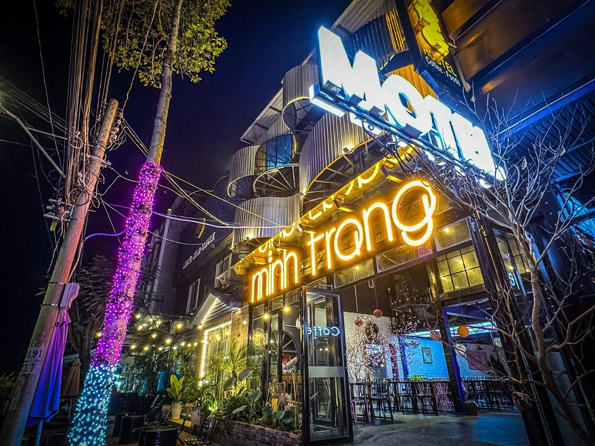 Minh Trang Motel Chau Doc Exterior photo
