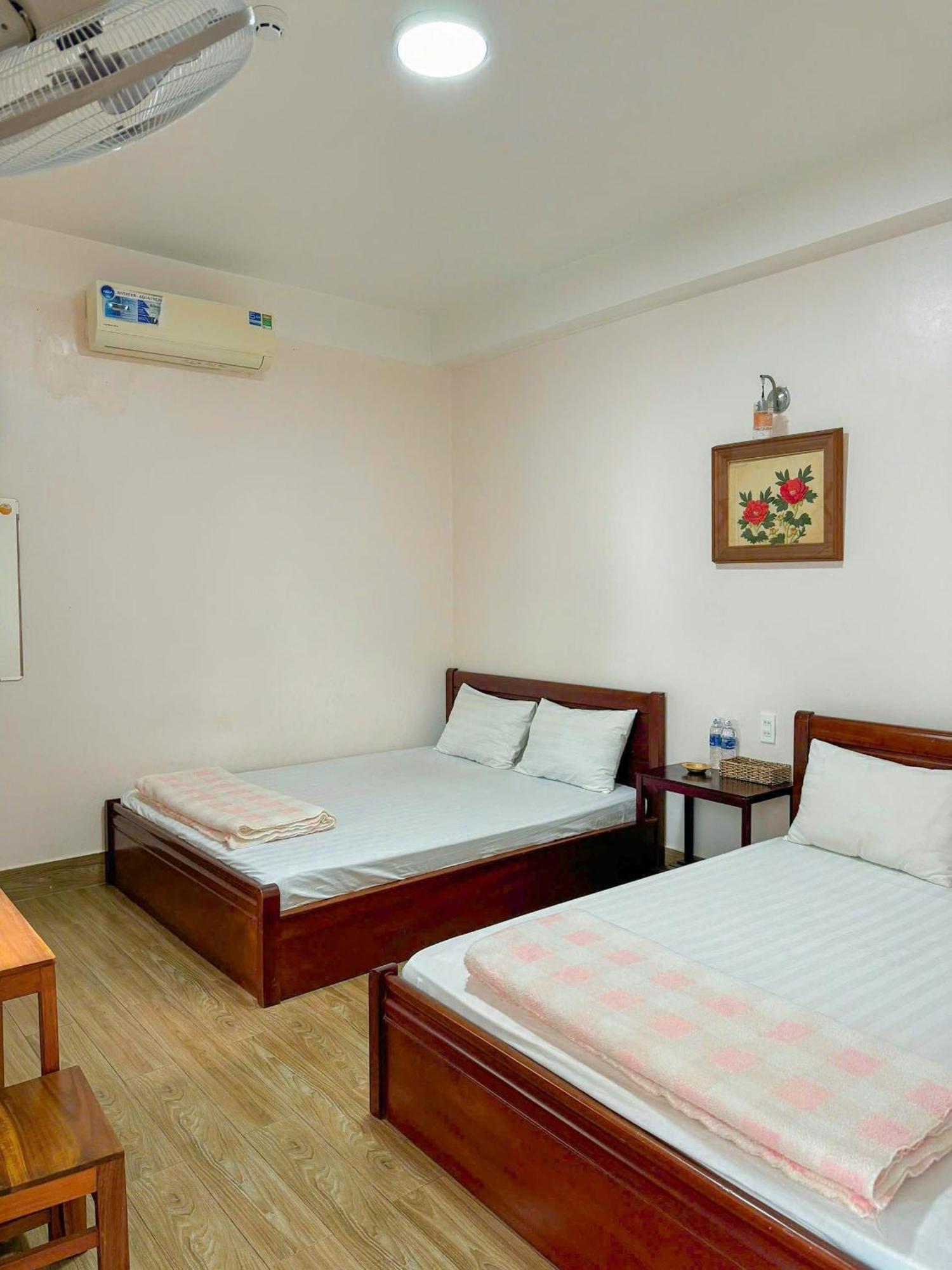 Minh Trang Motel Chau Doc Exterior photo