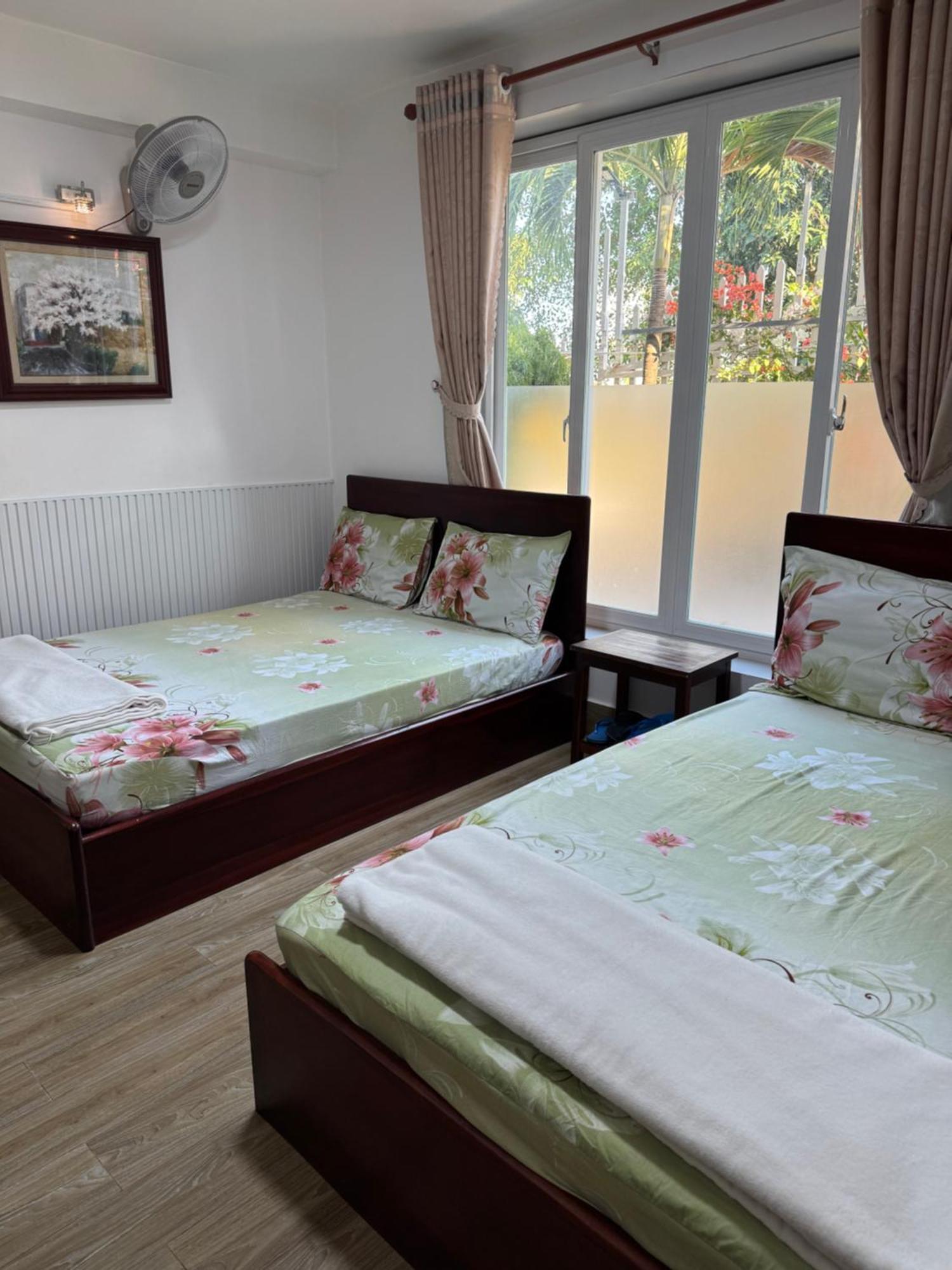 Minh Trang Motel Chau Doc Exterior photo